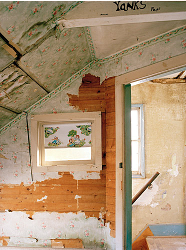 Laura Nash, Window Shade,  Upstate New York, 2006